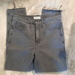 Madewell Stovepipe Jeans in Banberry Wash: Raw-Hem Edition size 28